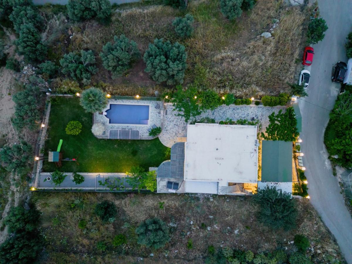 Dafni Villa A Place To Visit Orne Exterior foto