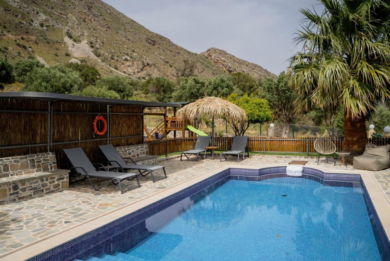Dafni Villa A Place To Visit Orne Exterior foto